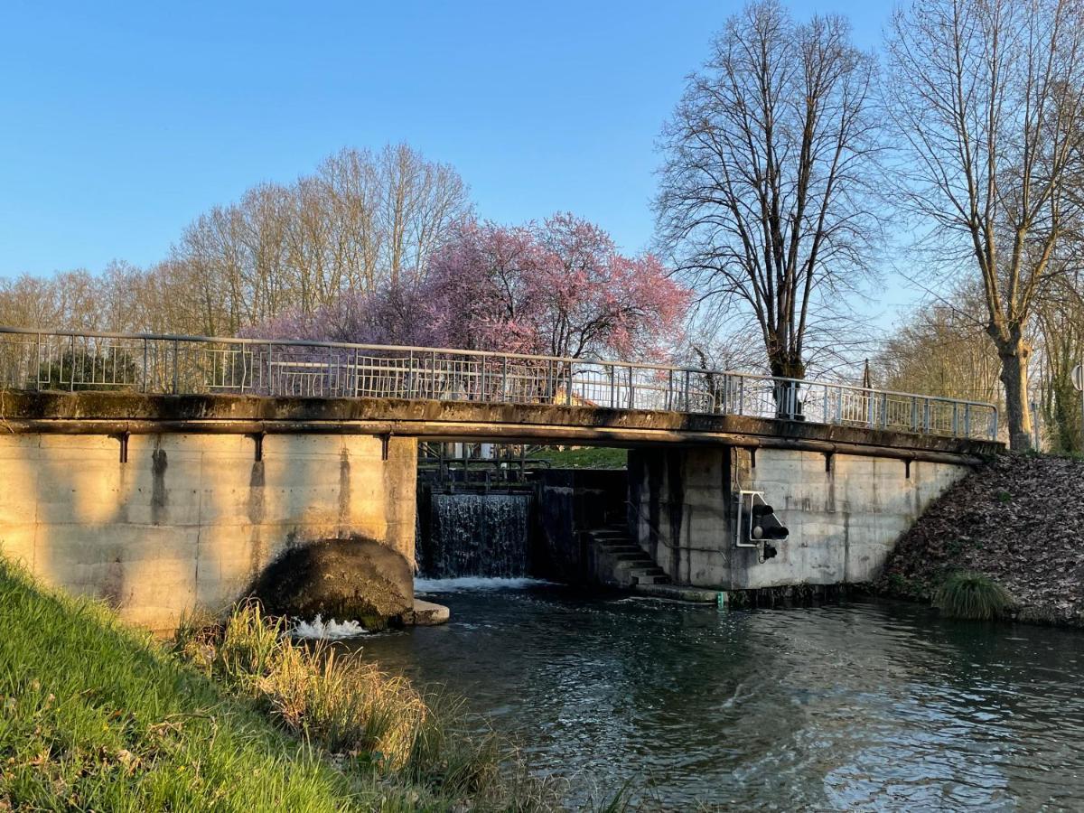 Gite Le Bois De Montpouillan Марманд Екстер'єр фото